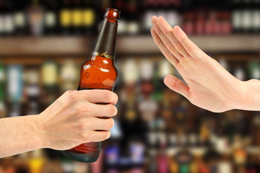 Limiting your alcohol intake can help keep your brain healthy.